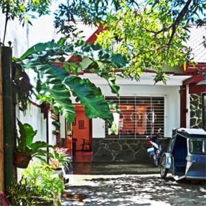 Balay de la Rama Bed&Breakfast Legazpi Bagian luar foto