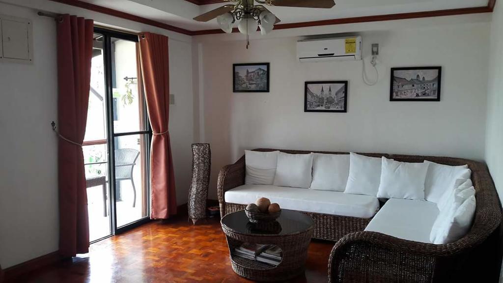 Balay de la Rama Bed&Breakfast Legazpi Bagian luar foto