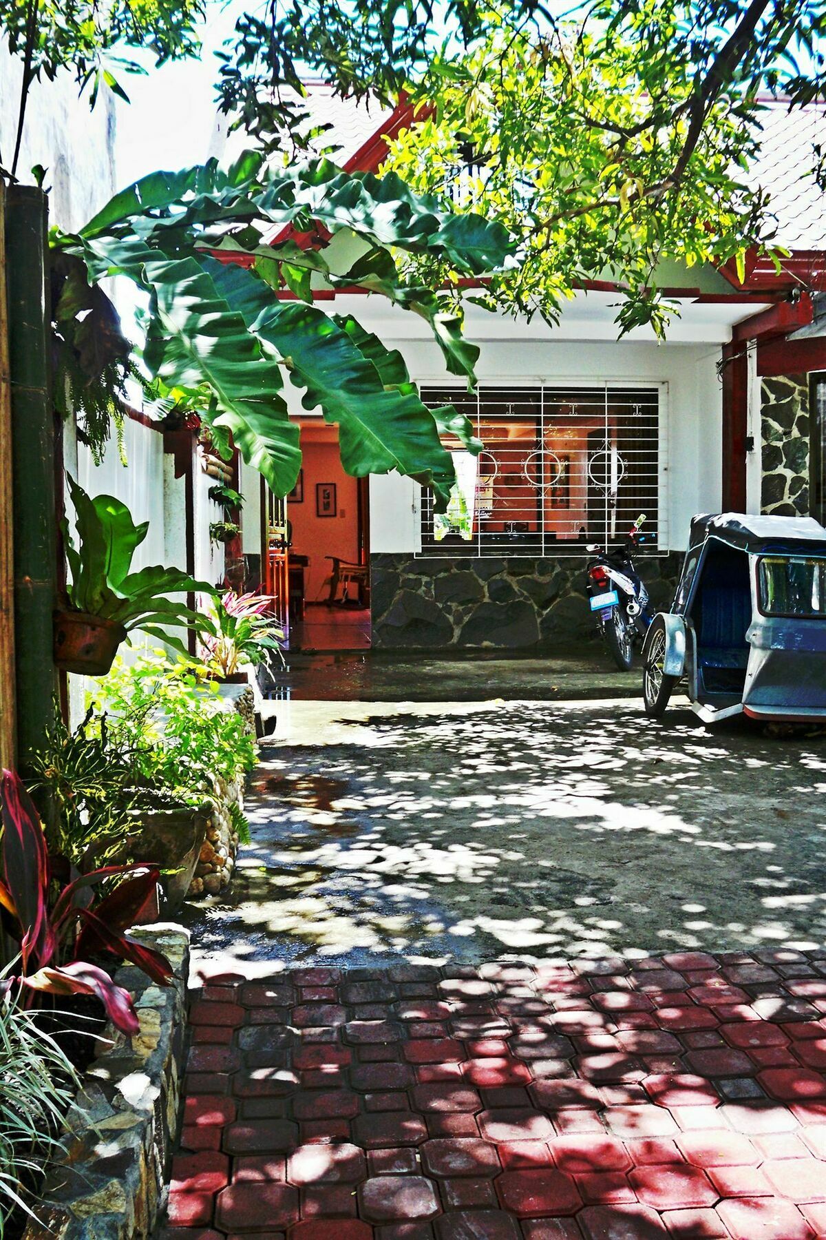 Balay de la Rama Bed&Breakfast Legazpi Bagian luar foto